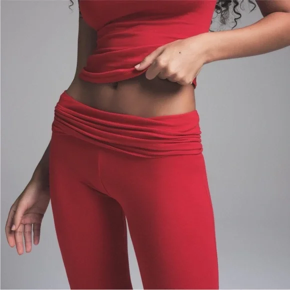 SKIMS Cherry Red Foldover Flare Yoga Pants - Picture 2 of 7